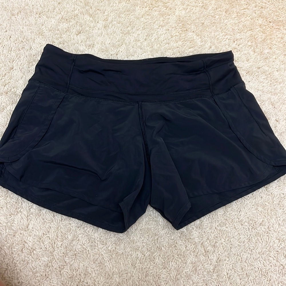 Lululemon black shorts size 4
